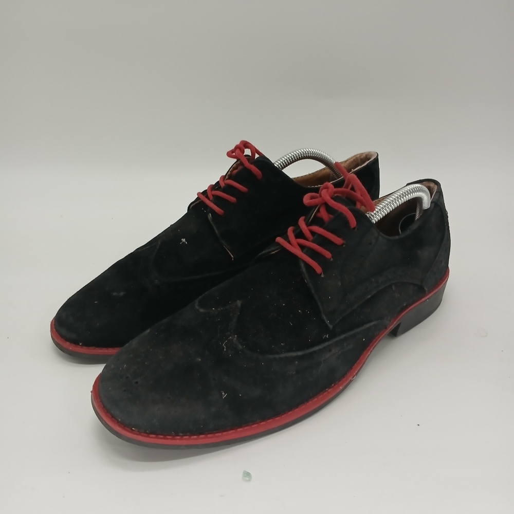 Black Syke shoes, size 8